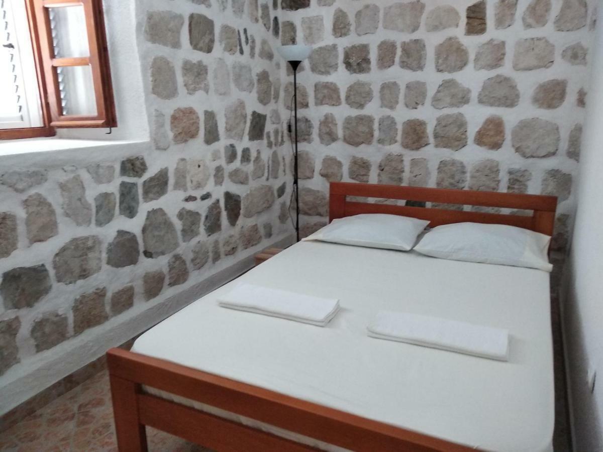 Old House Perast Apartman Kültér fotó